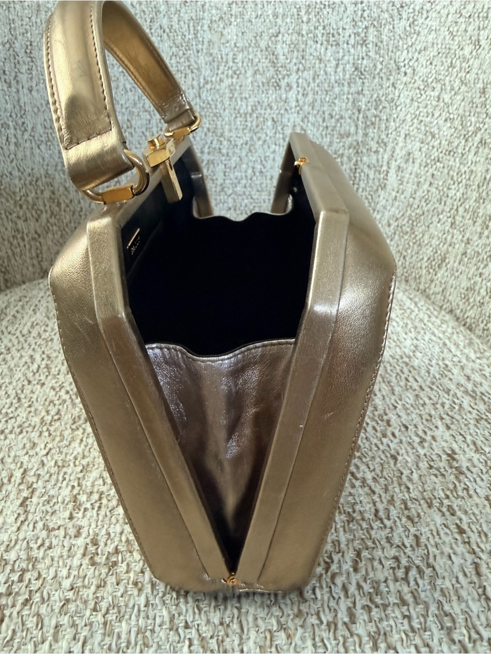 Vintage Bally Metallic Gold Quilted Leather Frame Bag 1980s-1990s - Picture 16 of 16